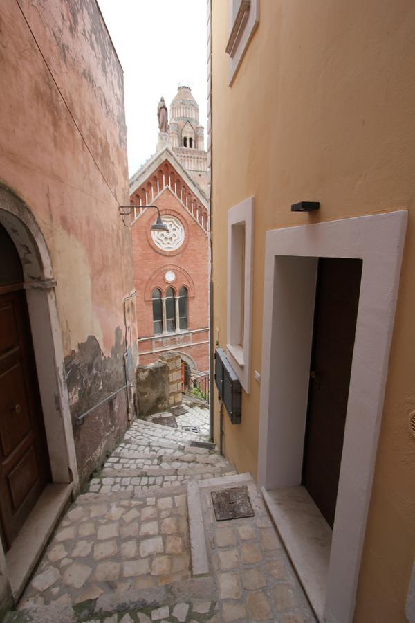 Il Viaggiatore Gaeta Medievale B&B Exteriér fotografie