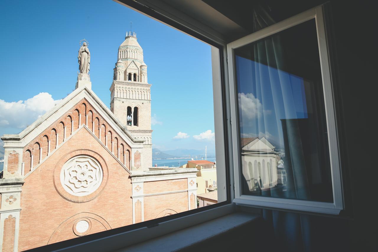 Il Viaggiatore Gaeta Medievale B&B Exteriér fotografie